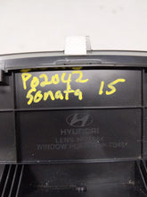 Load image into Gallery viewer, SPEEDOMETER CLUSTER Hyundai Sonata Sonata Hybrid 2015 15 - NW160374

