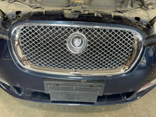 Load image into Gallery viewer, GRILLE Jaguar XF 2009 09 2010 10 2011 11 Upper - NW439467
