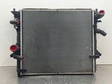 Load image into Gallery viewer, RADIATOR Jaguar Vanden Pl XF XFR XJ XJL XJR 10 11 12 13 14 15 - NW439592
