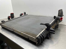 Load image into Gallery viewer, RADIATOR Jaguar Vanden Pl XF XFR XJ XJL XJR 10 11 12 13 14 15 - NW439592
