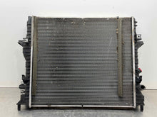 Load image into Gallery viewer, RADIATOR Jaguar Vanden Pl XF XFR XJ XJL XJR 10 11 12 13 14 15 - NW439592
