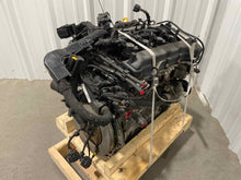 Load image into Gallery viewer, Engine Motor Isuzu Optima 2012 - NW440121
