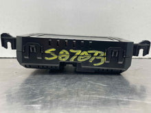 Load image into Gallery viewer, Info-Gps Screen Ford Escape 2016 - NW440367
