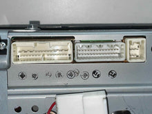 Load image into Gallery viewer, INFO-GPS SCREEN Lexus RX400H 2006 06 - NW440373
