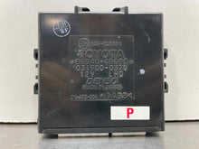 Load image into Gallery viewer, HEADLAMP CONTROL MODULE COMPUTER Lexus RX400H 06 07 08 09 - NW439962
