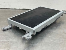 Load image into Gallery viewer, INFO-GPS SCREEN Audi A5 Q5 Q7 SQ5 09 10 11 12 13 14 15 16 - NW440368
