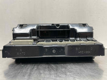 Load image into Gallery viewer, REAR TEMPERATURE CONTROLS Audi Q7 2013 13 2014 14 2015 15 - NW440347
