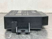 Load image into Gallery viewer, PARK ASSIST CONTROL MODULE COMPUTER Audi Q7 13 14 15 - NW439944
