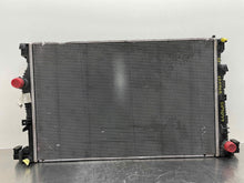 Load image into Gallery viewer, RADIATOR Cherokee 2014 14 2015 15 2016 16 2017 17 2018 18 - NW441207
