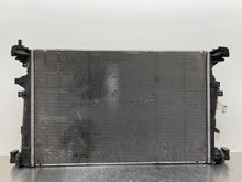 Load image into Gallery viewer, RADIATOR Cherokee 2014 14 2015 15 2016 16 2017 17 2018 18 - NW441207
