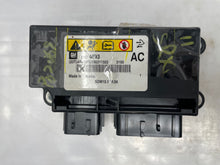 Load image into Gallery viewer, Computer Cadillac SRX 2011 - NW26299
