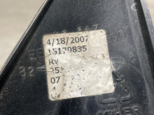 Load image into Gallery viewer, SIDE VIEW MIRROR Suburban Tahoe Yukon 2000 00 2001 01 2002 02 Right - NW441801
