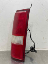 Load image into Gallery viewer, [INVENTORYCAR_YEAR_MAKE_MODEL] TAIL LIGHT LAMP ASSEMBLY Right - NW562237
