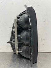 Load image into Gallery viewer, TAIL LIGHT LAMP ASSEMBLY Trailblazer Trailblazer Ext 02-09 Right - NW563968
