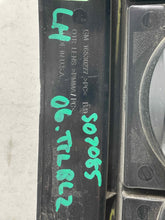 Load image into Gallery viewer, TAIL LIGHT LAMP ASSEMBLY Trailblazer Trailblazer Ext 02-09 Left - NW564058
