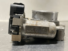 Load image into Gallery viewer, THROTTLE BODY Saab 9-3 2007 07 2008 08 2009 09 2010 10 - NW442344
