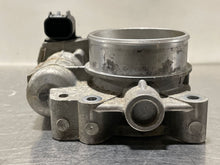 Load image into Gallery viewer, THROTTLE BODY Saab 9-3 2007 07 2008 08 2009 09 2010 10 - NW442344
