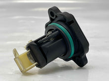 Load image into Gallery viewer, Mass Air Flow Sensor Meter MAF 135i 335i 528i 535i 535i Gt 640I 10-17 - NW4815
