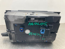 Load image into Gallery viewer, Info-Gps Screen Mercedes-Benz SL55 2011 - NW442652
