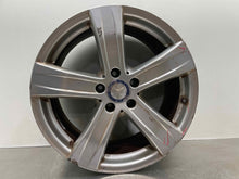 Load image into Gallery viewer, Wheel Rim Mercedes-Benz SL55 2011 - NW442847
