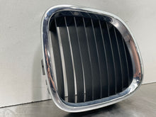 Load image into Gallery viewer, GRILLE BMW Z3 1996 96 1997 97 98 99 00 01 02 Right - NW442639
