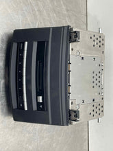 Load image into Gallery viewer, Radio  MERCEDES CL-CLASS 2009 - NW442724
