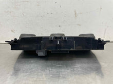 Load image into Gallery viewer, Temperature Controls Land Rover Evoque 2018 - NW442644
