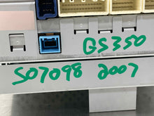 Load image into Gallery viewer, Info-Gps Screen  LEXUS GS350 2007 - NW442650
