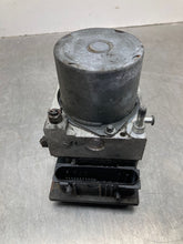 Load image into Gallery viewer, ABS PUMP Subaru Legacy 2005 05 2006 06 Auto - NW442887
