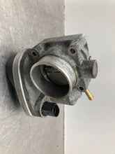 Load image into Gallery viewer, THROTTLE BODY Mini Cooper 2002 02 03 04 05 06 07 - NW443739
