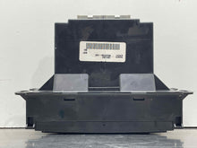 Load image into Gallery viewer, FRONT TEMPERATURE CONTROLS Cadillac STS 2005 05 2006 06 - NW443467
