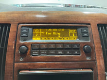 Load image into Gallery viewer, RADIO Cadillac STS 2005 05 2006 06 2007 07 - NW443597
