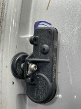 Load image into Gallery viewer, WHEEL RIM Escape 17-19 17x7-1/2 ALUM 17x7-1/2, 5 lug, 4-1/4" - NW443809
