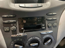 Load image into Gallery viewer, Radio Toyota Prius 2001 01 2002 02 2003 03 - NW444181
