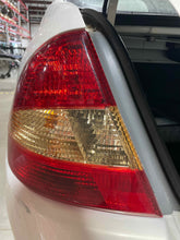 Load image into Gallery viewer, TAIL LIGHT LAMP ASSEMBLY Prius 2001 01 2002 02 2003 03 Left - NW444248
