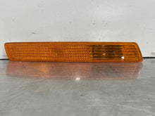 Load image into Gallery viewer, TURN SIGNAL LIGHT LAMP Beetle 06 07 08 09 10 Bumper Mounted Right - NW444526
