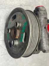 Load image into Gallery viewer, POWER STEERING PUMP Volkswagen Beetle 2006 06 2007 07 2008 08 09 10 - NW444734
