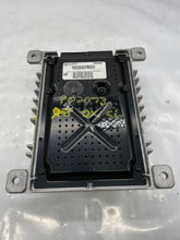 Load image into Gallery viewer, AMPLIFIER Infiniti QX56 Nissan Armada 08 09 10 11 12 13 14 - NW137076
