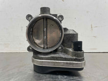 Load image into Gallery viewer, THROTTLE BODY BMW 530i 330i 525i 323i 325i Z4 2006 06 2007 07 2008 08 - NW444755
