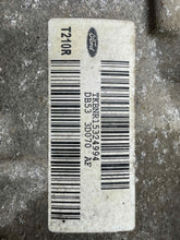 Load image into Gallery viewer, Steering Gear Rack Ford Explorer 2013 - NW445182
