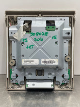 Load image into Gallery viewer, Info-Gps Screen  SUBURBAN 1500 2015 - NW445495

