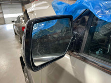 Load image into Gallery viewer, Side View Door Mirror  SUBURBAN 1500 2015 - NW445374
