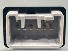 Load image into Gallery viewer, AMPLIFIER Gl350 Gl450 Gl550 ML320 ML350 ML500 ML63 R350 07-13 - NW138855
