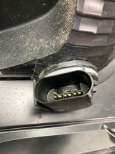 Load image into Gallery viewer, Tail Lamp Light  FORD F350SD PICKUP 2022 - NW445783
