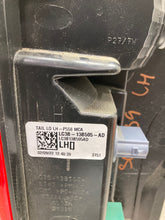 Load image into Gallery viewer, Tail Lamp Light  FORD F350SD PICKUP 2022 - NW445792
