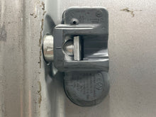 Load image into Gallery viewer, WHEEL RIM C250 C300 C350 C63 12-14 17x8-1/2 17x8-1/2, 5 lug, 112mm - NW446306

