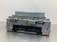 Load image into Gallery viewer, RADIO Mercedes-Benz C250 C300 C350 C63 2012 12 - NW446143
