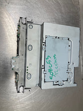 Load image into Gallery viewer, RADIO Mercedes-Benz C250 C300 C350 C63 2012 12 - NW446143
