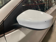 Load image into Gallery viewer, Side View Door Mirror Nissan Sentra 2016 - NW446439

