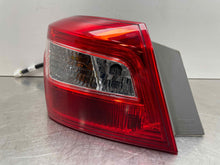 Load image into Gallery viewer, Tail Lamp Light Nissan Sentra 2016 - NW446747
